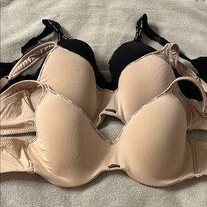 Nautica Black and Rose Underwire Bras Set